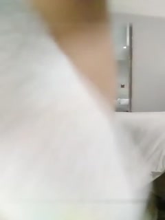 Special date with college girls, lively short-haired young girls, very clingy and want to hug, deep throat sucking big dick very enjoyable, active riding and thrusting, lifting legs and sideways into the pussy