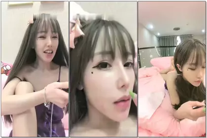 Big long legs Internet celebrity cute girl cream sweetheart after dinner and fuck friends, oral licking anus riding standing sideways thrusting, fast thrusting and facial cumshot