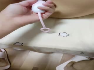 Pink vest flat-chested temperament beauty and fuck buddy passionately long legs take off denim shorts touch pussy lift legs first-person perspective fucked climax toes hold tight