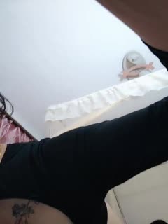 #The electric hip dancer is coming. My aunt also wants to show her waistline, thin waist, top fat hips, take off her pearl panties, anal plug, fake dildo, lie on the ground, shake her hips, beautiful legs, ecstasy