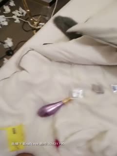 The second dimension loli cute girl cat ear mother father special pink big cock just inserted into the can not stand the white juice overflowing screaming not only facial cum swallowing cum drinking urine