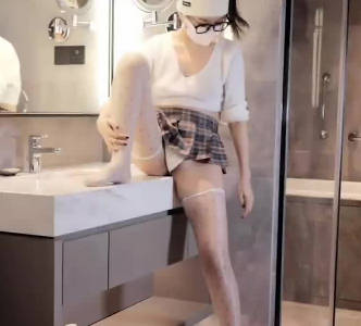 Lolita Club・Best Girl Lolita Bathroom Sex