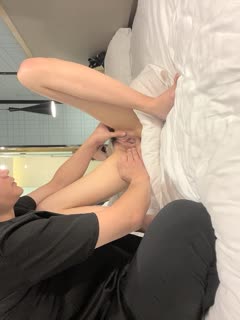 #直播_The perfect goddess hotel called a male technician to enjoy the essential oil massage service, passionate and unprotected