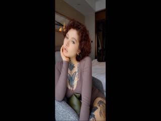 [Model selfie leak] Tattoo model 