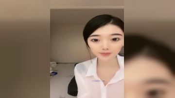 Like Von Timo-glasses beauty Susu LUCKY-super fan, this small hole is clean and tidy, I really want to lick her, meat stick, finger buckle scratch hole water! (1) Episode 02