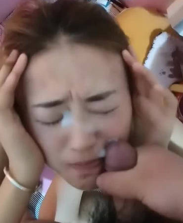 Yan She's female classmate