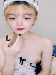 Sweet-looking maid with yellow hair sister, masturbation from the first perspective, close-up of pink agaric