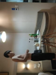 [Special appointment with the old aunt], the spiritual guy loves the dry aunt best. When Bai Nen was hungry and thirsty, she squeezed crazily and even changed two condoms.