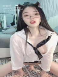 The latest high-priced custom club starting cute beautiful girl ▌ taro meow meow ▌ gourmet sexy female secretary lewd ride penis super clear close-up pink beauty cave throughput