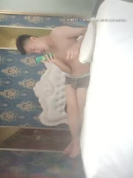 [Big Hanging for Joy] The massage technician of the handsome boy visiting flower club is very happy. He is mainly anti-guest. You are so handsome. I want to have sex with you. Being handsome is different. The technician's laughter is all open.