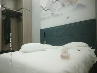 Xiao Zhang Tan Hua made an appointment with a young woman with big meat and big milk, sling pajamas and stockings 69 postures oral sex