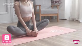 The latest domestic plot TAV yoga series lecherous little horse slim sister yoga practice by personal trainer obscene explosive exercises unlock various difficult positions mandarin Chinese characters