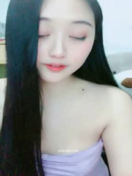 Chengdu cherry balls beautiful girl, watery smile really happy, kneading milk nipple netizens said no worries, huge temptation crisp crisp chest!