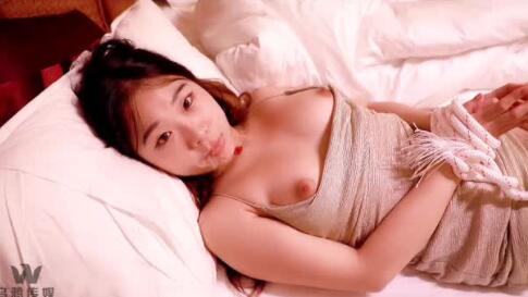 Crow Media WY0011 Home girl was creampied by two stupid thieves without condom