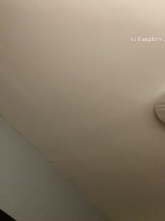 Looks like Feng Timo - glasses beauty Su Su LUCKY - very stylish, this pussy is clean and tidy: I can't stand it brothers, I have already climaxed! (2)