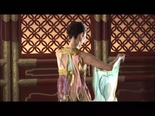 Mount Tai Pressing Down - Charming Young Woman ❤️: Hmm, it feels so good, fuck the little slut's pussy hard, my pussy is so itchy, ahhhhhhhh, hmm, hmm, the little slut's pussy is squirting out so much water!