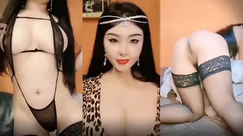 charming mature woman with big breasts [Kardashian] has a curvy figure, milking, and inserting a prop deep into her pussy. The white lewd water is flooding, and she is panting like fire! 1