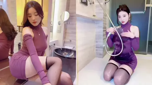 The beautiful goddess Yang Chenchen's latest passionate private bathing photo shoot, with no underwear, rubbing her vagina and breasts, and the shower head facing her vagina.