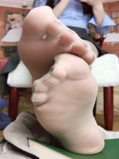 Pure long-legged girl uses her feet to satisfy your cock brother, are you willing?