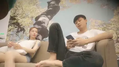 [Axing Tanhua seeking attention], the first wonderful performance of a newcomer, a goddess with a wasp waist and a hip short hair, beautiful breasts flying and unlimited passion, doggy style..