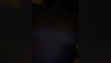 Yan'an girl's sexy body and hairless pussy are very exciting. She serves the boy passionately and gives a blowjob to his big cock. She fucks all kinds of grass without a condom and moans. She swallows cum with a blowjob. Episode 06