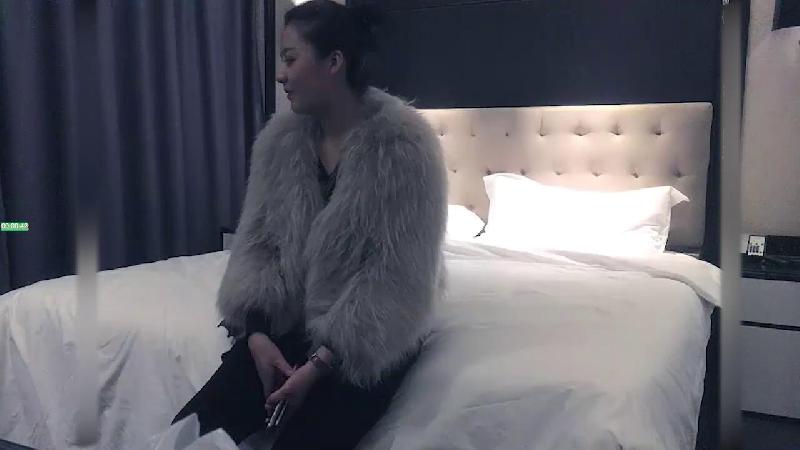 [Wild Wolf Goes to Explore] New handsome guy outside the goddess with beautiful breasts and thin legs close-up shooting details