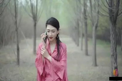 Star Media XKG-004 My cousin's panting is so nice, licking the sensitive nipples, a lot of lustful white juice, tight and wet pussy, sucking the cock and spurting into the honey pot