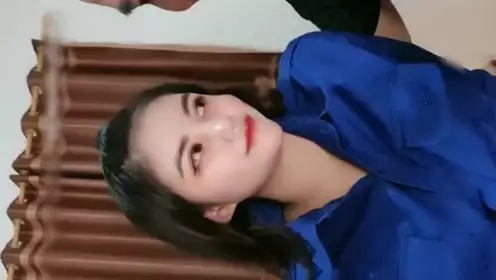 [Corridor Training] Sophomore girls challenge corridor sex, thrilling and exciting! Deep throat drawing! Perfect face! What we want is real