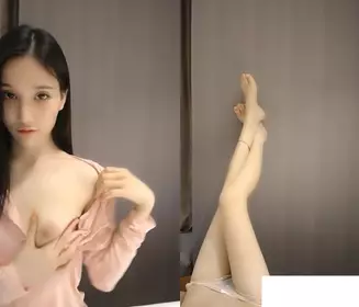 Temperamental sister fan girl, white stockings, hot dance, show body, black stockings, massage, oil, Amul yogurt wet body