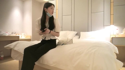 Absolute goddess-level girl is tall and elegant. 3000 for a shot is worth it
