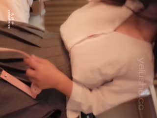 Miou is on vacation at the hotel and is cheating on her boyfriend. She has sex with her bestie's boyfriend in the bathroom