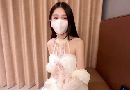 White silk Lolita estrus moment - Guo Guo Jiang
