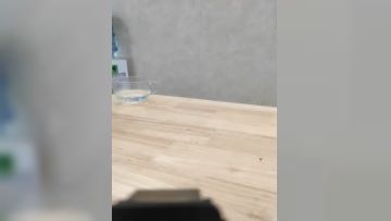 Plot interpretation, the brother is not at home and drugged and forced to have sex with the sister-in-law, forced to strip naked and lick the pussy, deep throat grass mouth big cock inserted into the pussy instantly cooperate with the brother all kinds of thrusting and screaming non-stop Episode 01
