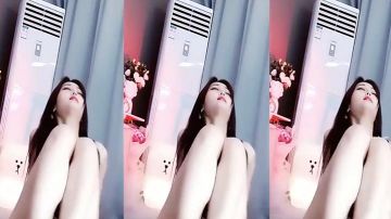 [Huya Anchor] Wanwan can't wake up and customizes a nude dance with exposed three points at a high price.