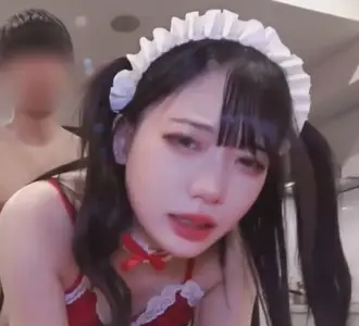 A rare pure loli・A natural white tiger pussy・Wearing a maid cos・Cumshot 2 times