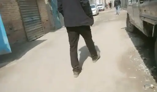 The first one was a long-legged, cool, young girl who looked pretty good. She was quite cautious and asked to unlock her phone. She almost flipped over.