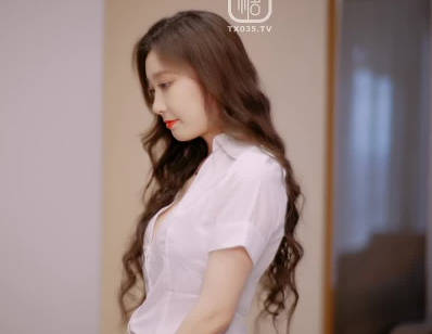 The Skills of a Sexy Secretary - Yuna