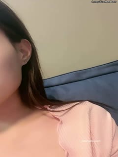 #SexyDeer is a newcomer in the adult entertainment industry, her breasts are really pretty1