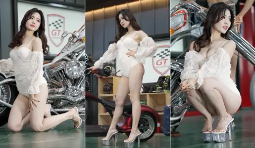 @ 20208689021 User Upload: Sexy Car Model Beauty