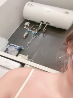 Beautiful woman falls to Jiuchuan to pay for live broadcast of the best spicy cave masturbation embroidery...