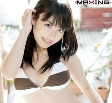 The beautiful girl idol who was suddenly inserted into the climax in the MXGS-386-by Aicona