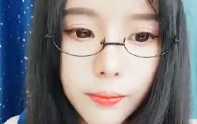 Big Nai sister fun wear glasses_props burst chrysanthemum quickly pull out white pulp moaning and panting_is very tempting like not to miss.