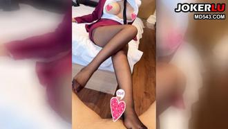 Black silk proprietress door-to-door service andmlove