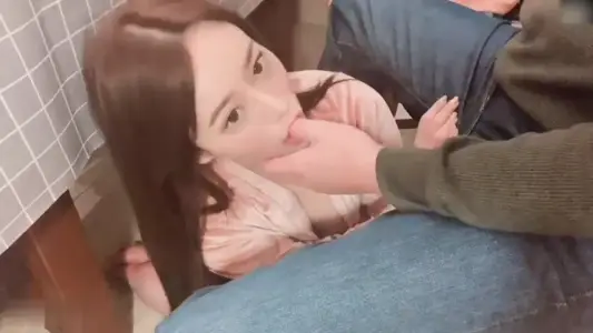 Beautiful royal elder sister's self-portrait of the mirror was later entered by fanatical fans... the whole video of the lust in front of the mirror