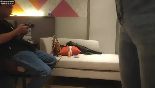 Coquettish sister butt gouge hide money, ass waiting for you to fuck her to death