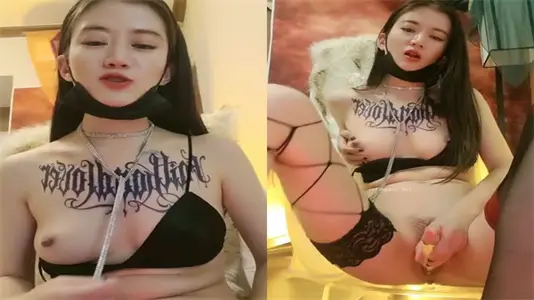 Coquettish royal elder sister passion live! The best long legs wrapped in net stockings are crazy and provocative, and the temptation to get wet makes you unable to stop.