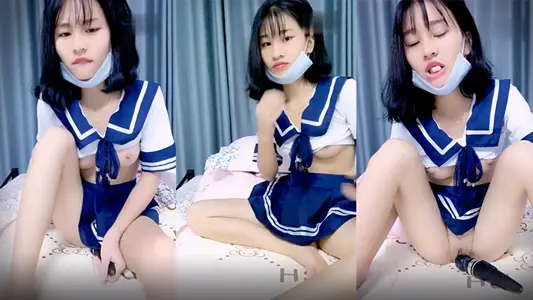 Short hair student girl uniform props show face masturbation ~