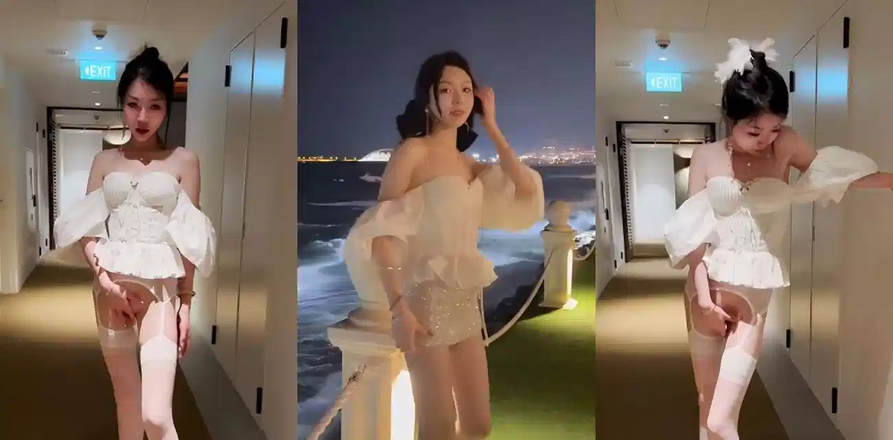 Twitter Chaomei International Student [Tong Tong Guai] Latest Customized Private Shooting, KTV Naked Exposes Masturbation Interaction, Hot and Tall